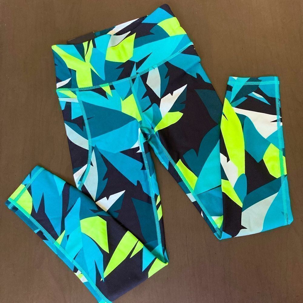 NWT Under Armour Compression HeatGear High Rise Leggings XS